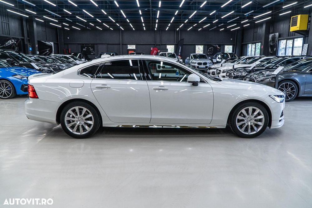 Volvo S90 D4 Geartronic Momentum Pro - 20