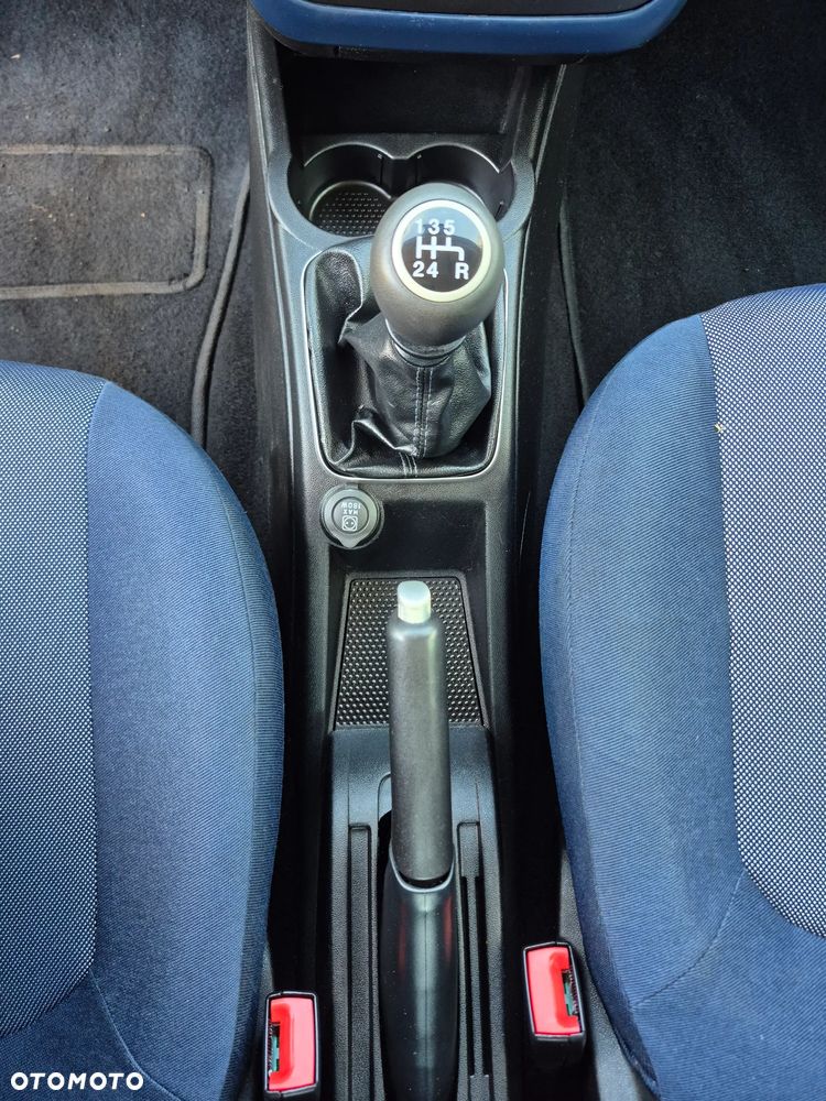 Fiat Grande Punto 1.4 8V - 17