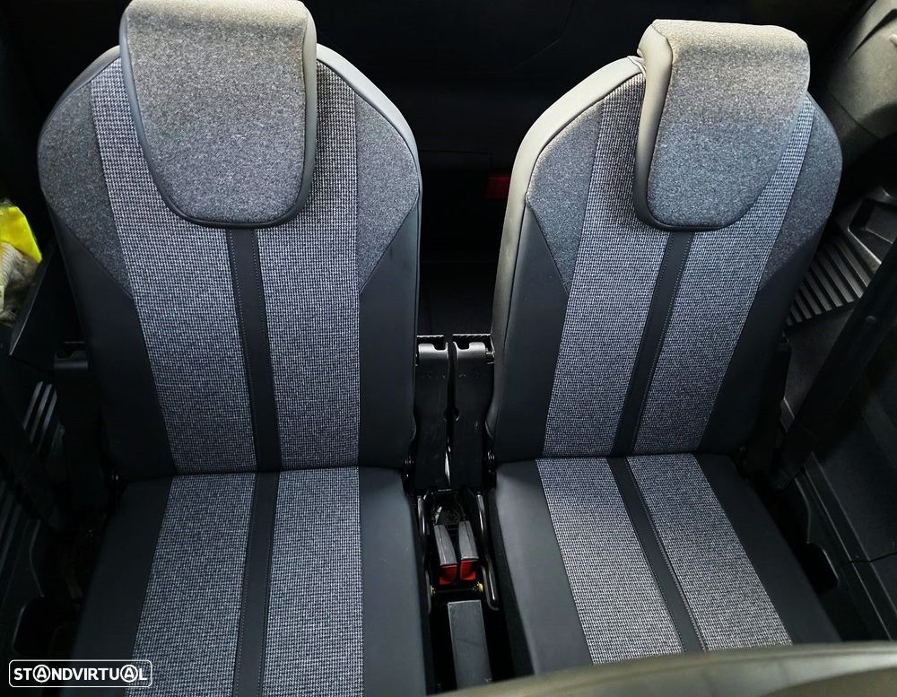 Peugeot 5008 1.5 BlueHDi Allure - 12