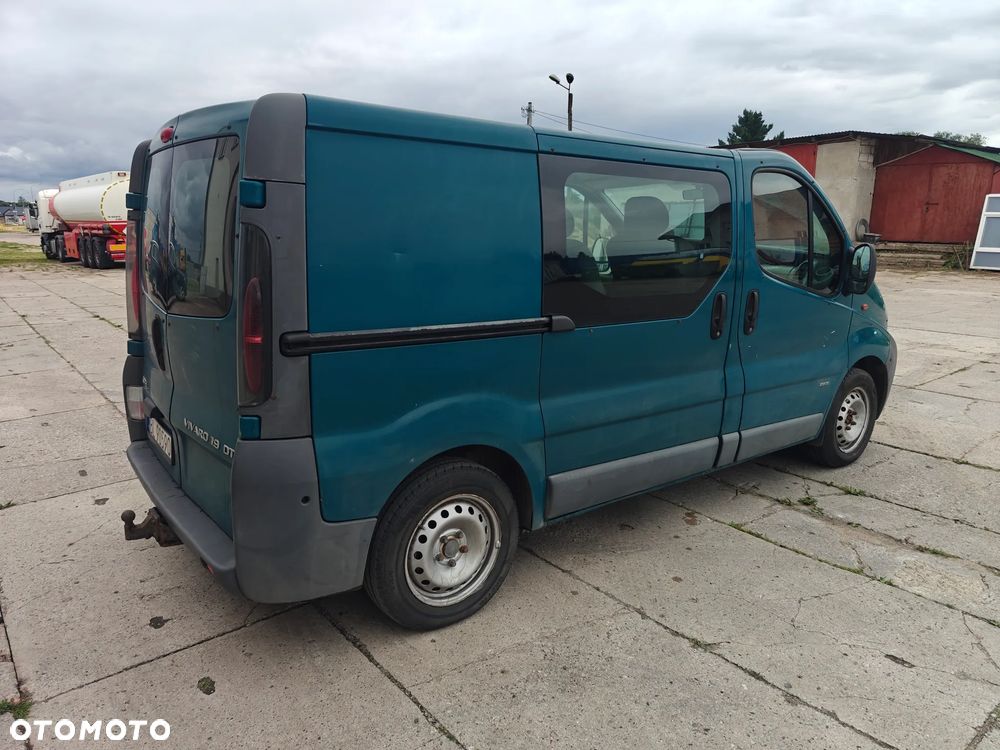 Opel Vivaro - 8