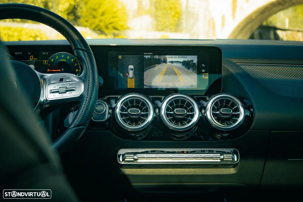 Mercedes-Benz GLA 250 e 8G-DCT AMG Line - 9