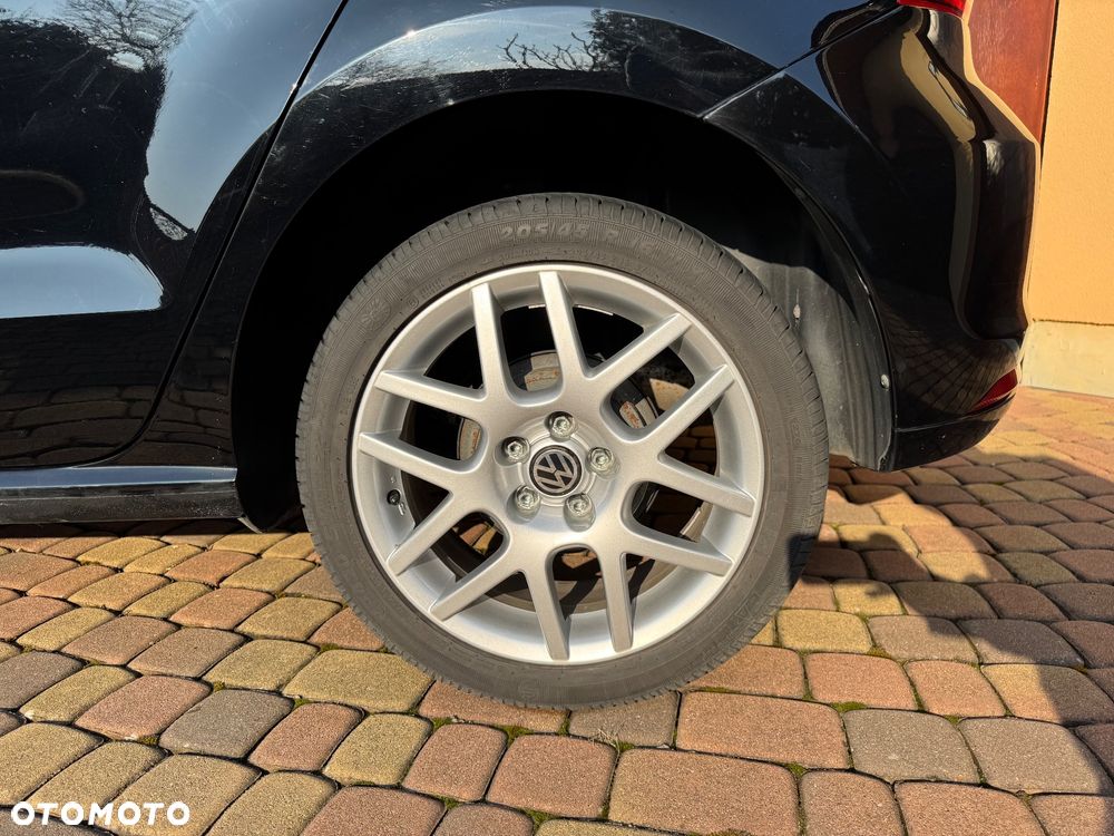 Volkswagen Polo 1.0 Comfortline - 12
