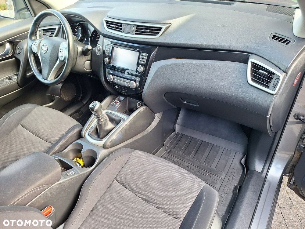 Nissan Qashqai 1.6 DIG-T N-Connecta - 20