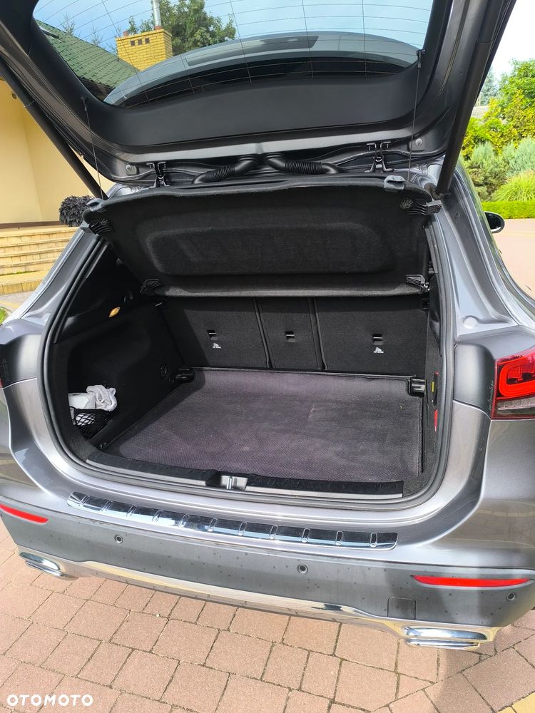 Mercedes-Benz GLA 200 d Style - 14