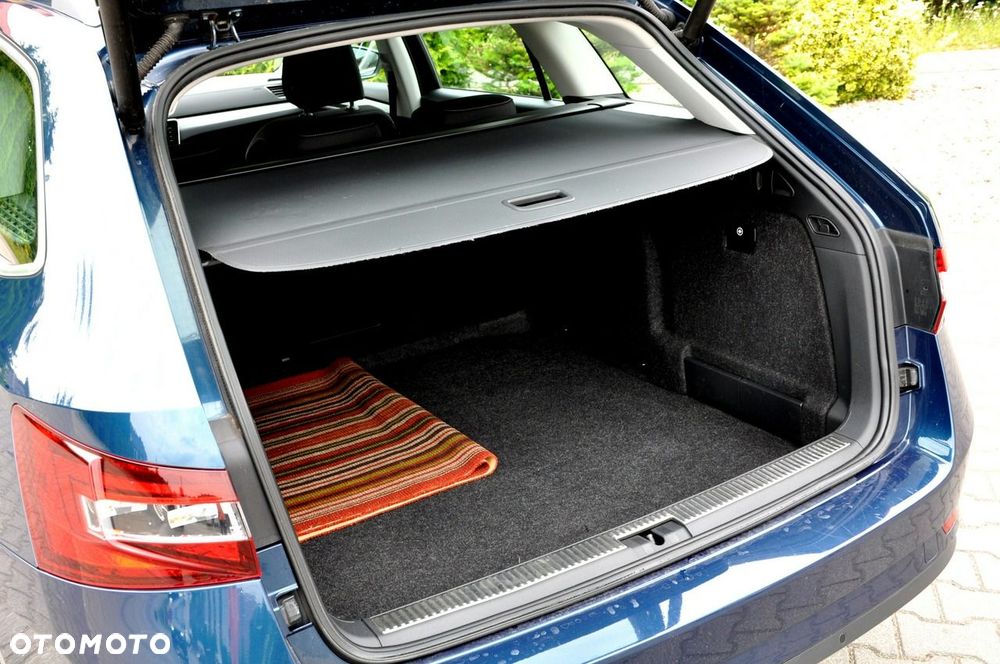 Skoda Superb 2.0 TDI SCR 4x4 Style DSG - 20