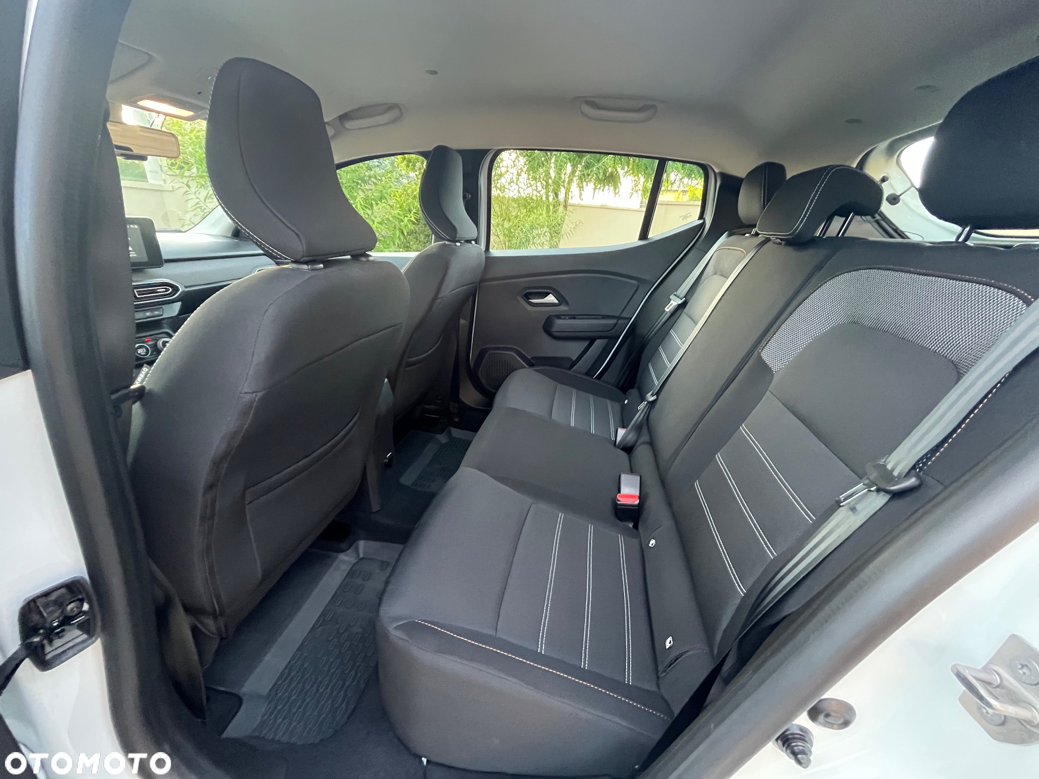 Dacia Sandero Stepway 1.0 TCe Expression CVT - 34
