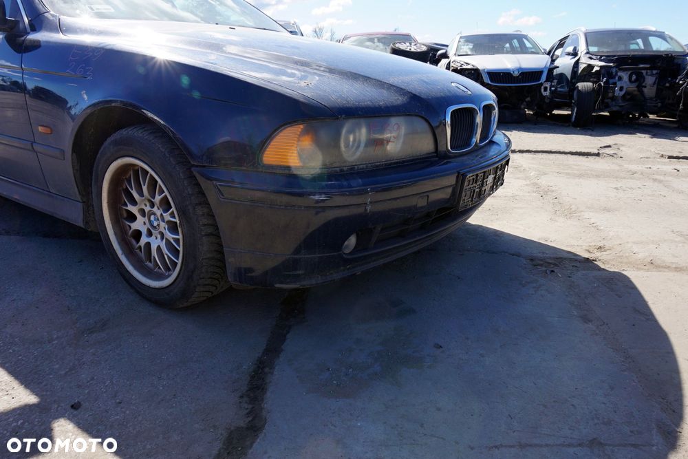 MASKA ZDERZAK BŁOTNIKI LAMPY 5 E39 263  BMW 1995-2000 GRANATOWY PRZÓD KOMPLETNY - 24