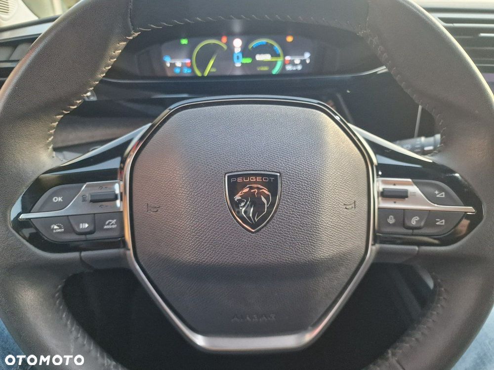 Peugeot 308 1.6 Hybrid PHEV Allure EAT8 - 27