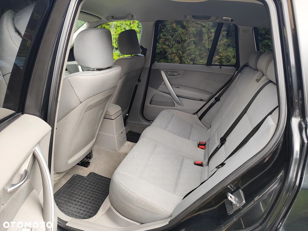 BMW X3 2.0d - 19