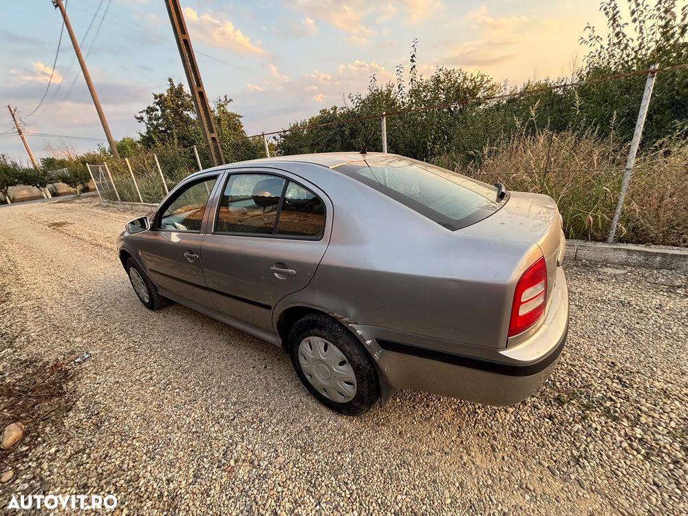 Skoda Octavia - 3