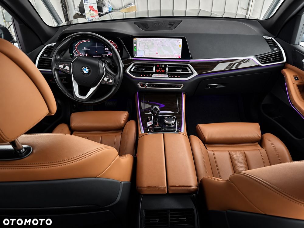BMW X5 xDrive40d mHEV - 19