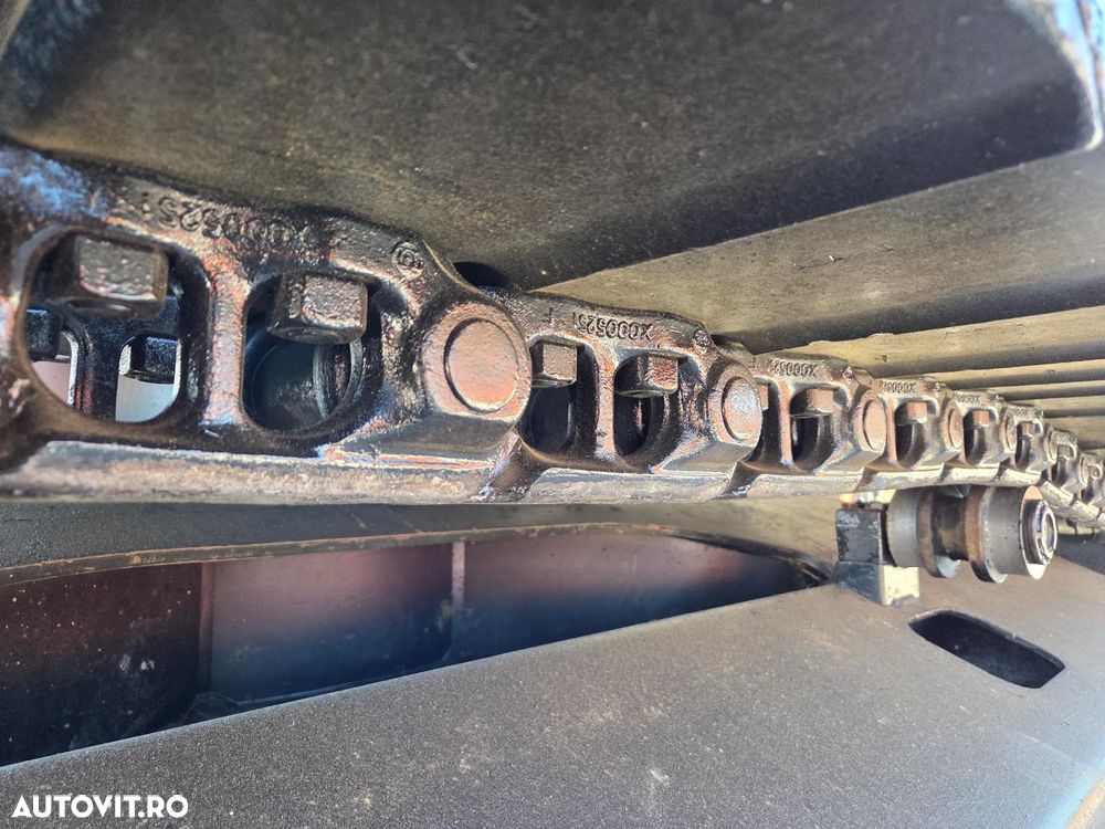 Hitachi ZX250LCN-6, 2020, 9.449h, 27,3t, cupa 1,55mc, Ingust latime 2,99m, camera spate, camere laterale, inst picon, consum mediu 9,8l/h, ridica 13t, motor Isuzu 173CP, 3 pompe hidr HITACHI, 3 camere, produs in JAPONIA, leasing 4 ani-PROMOTIE 68.900 EUR+tva - 22