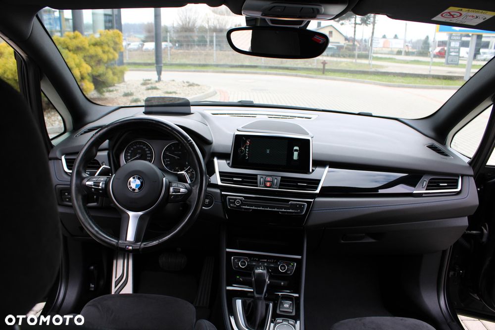 BMW Seria 2 220d xDrive Sport-Aut M Sport - 33