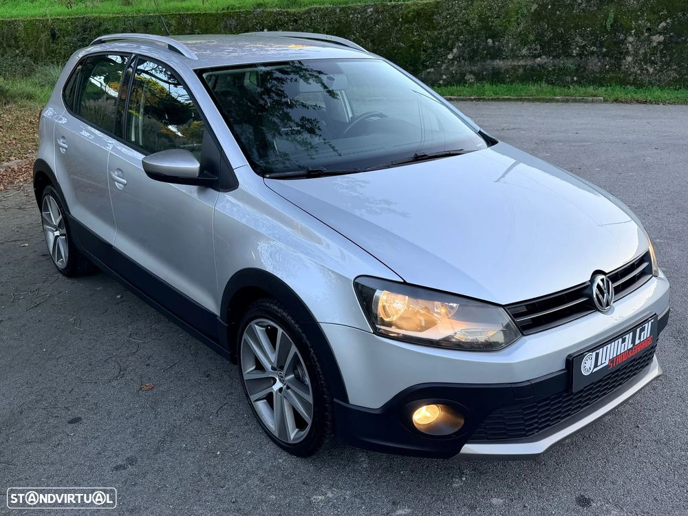 VW Polo 1.6 TDI Confortline BlueMotion - 4