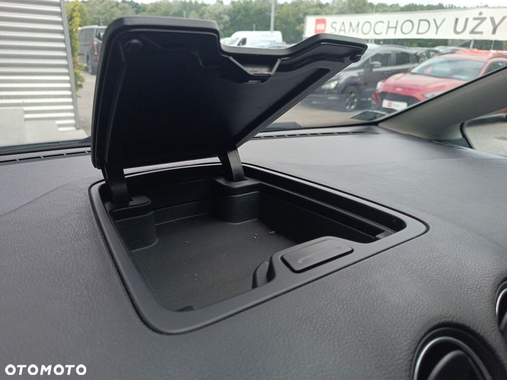 Ford S-Max 1.6 T Titanium - 16