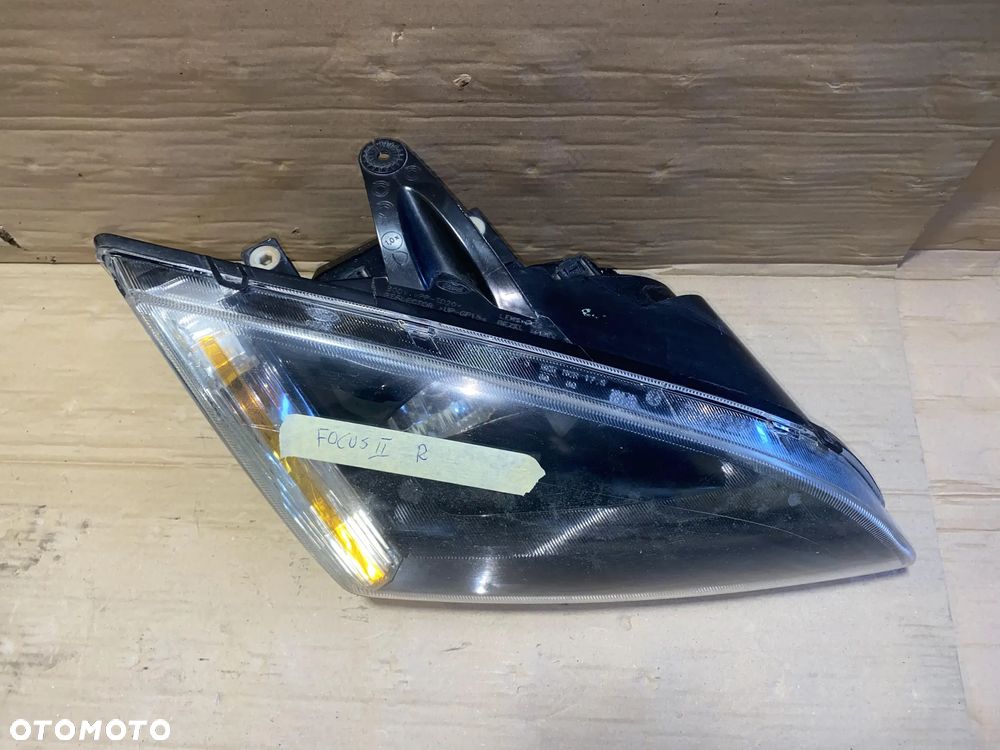 Lampa Ford Focus II prawy lub lewa przód - 9