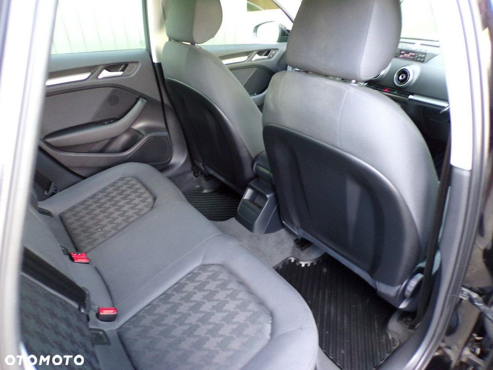 Audi A3 Sportback - 30