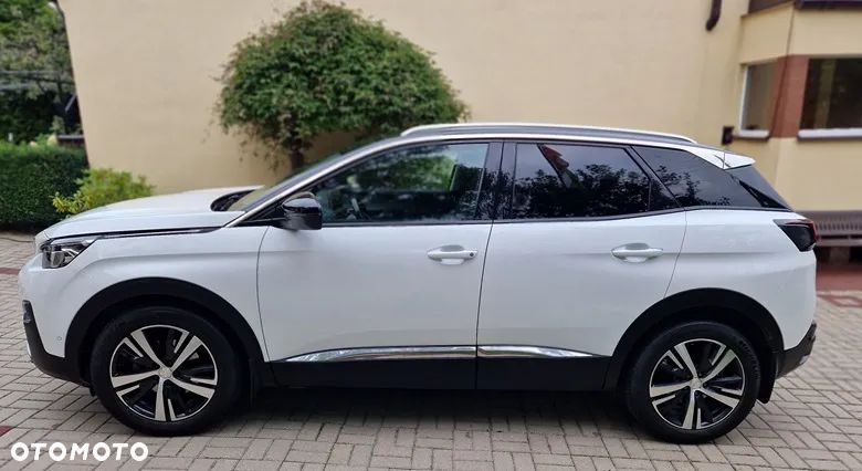 Peugeot 3008 1.2 PureTech Allure S&S - 4