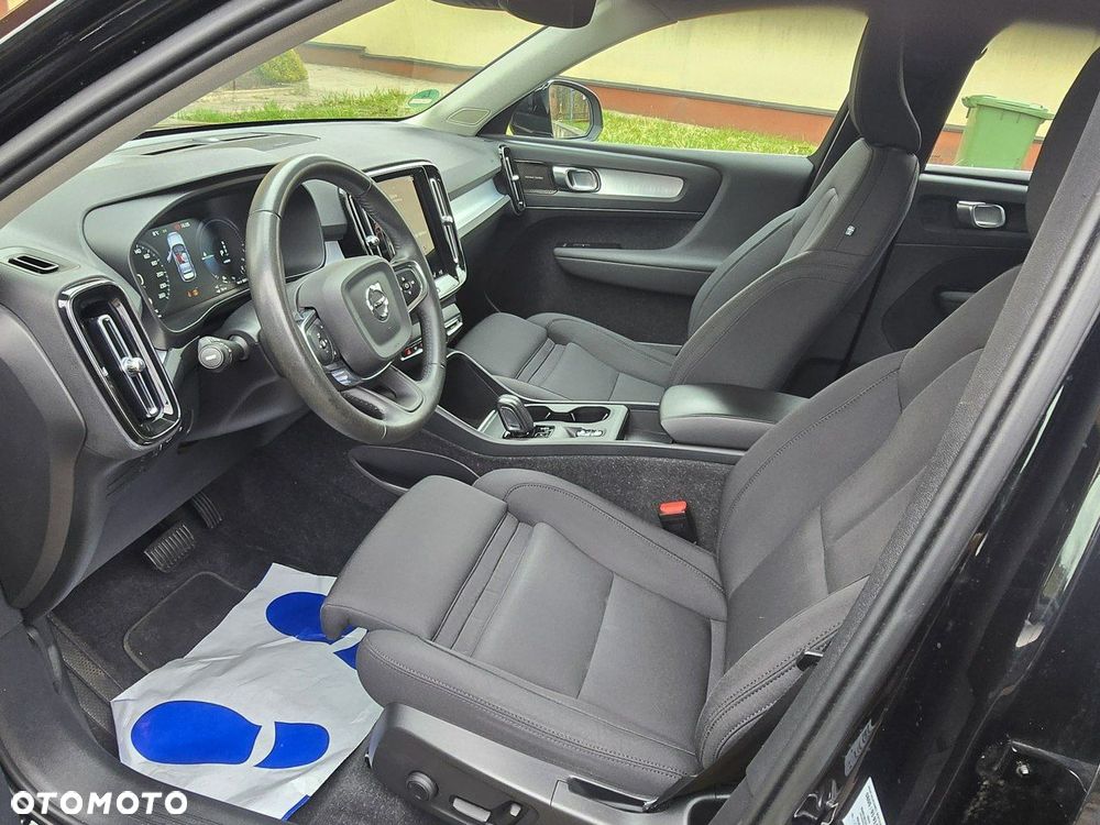 Volvo XC 40 - 20