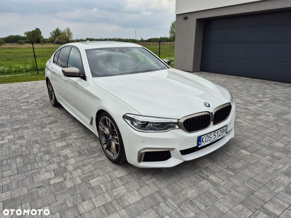 BMW Seria 5 M550i xDrive sport - 3