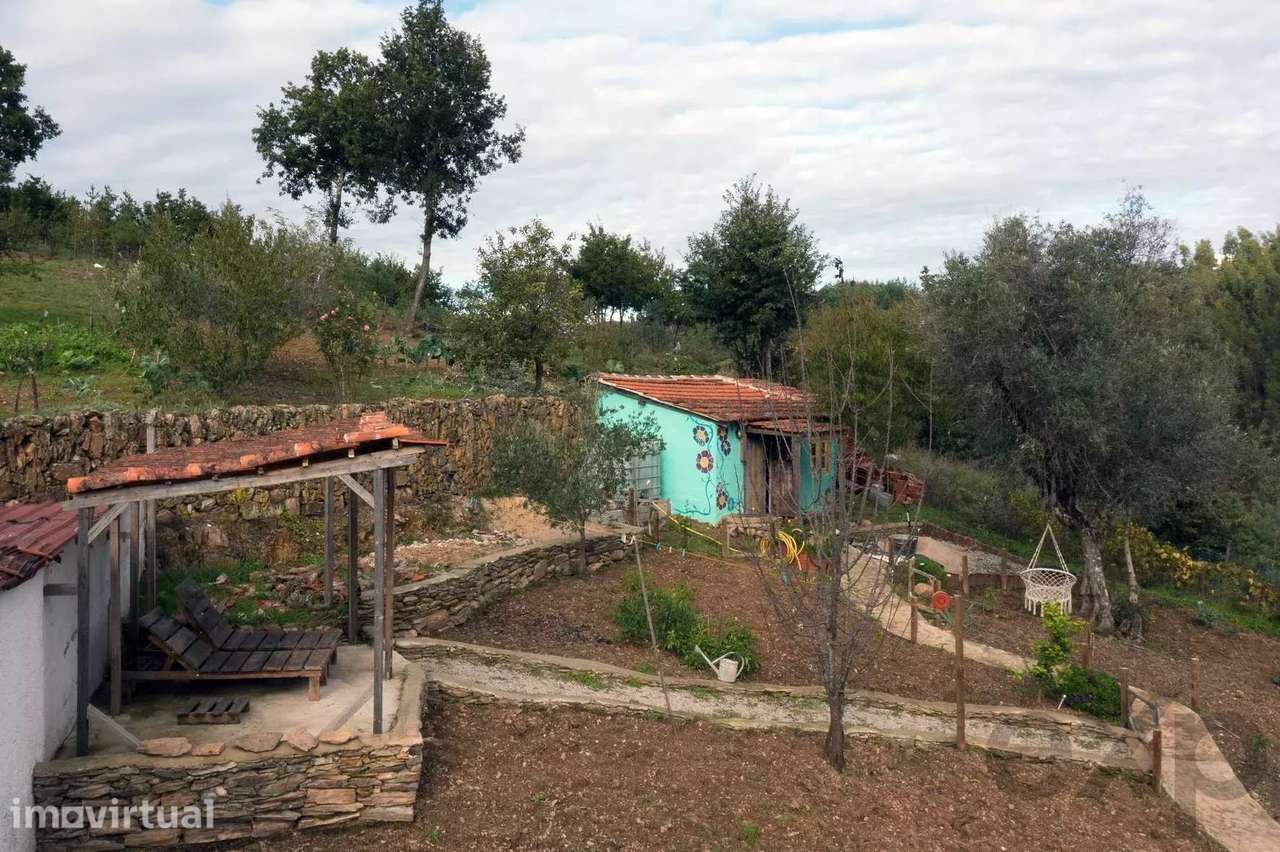 Conjunto de Casas em Pedra com Potencial de Investimento – Aldeia das - Grande imagem: 5/47