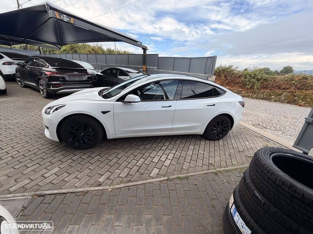 Tesla Model 3 Standard RWD - 3