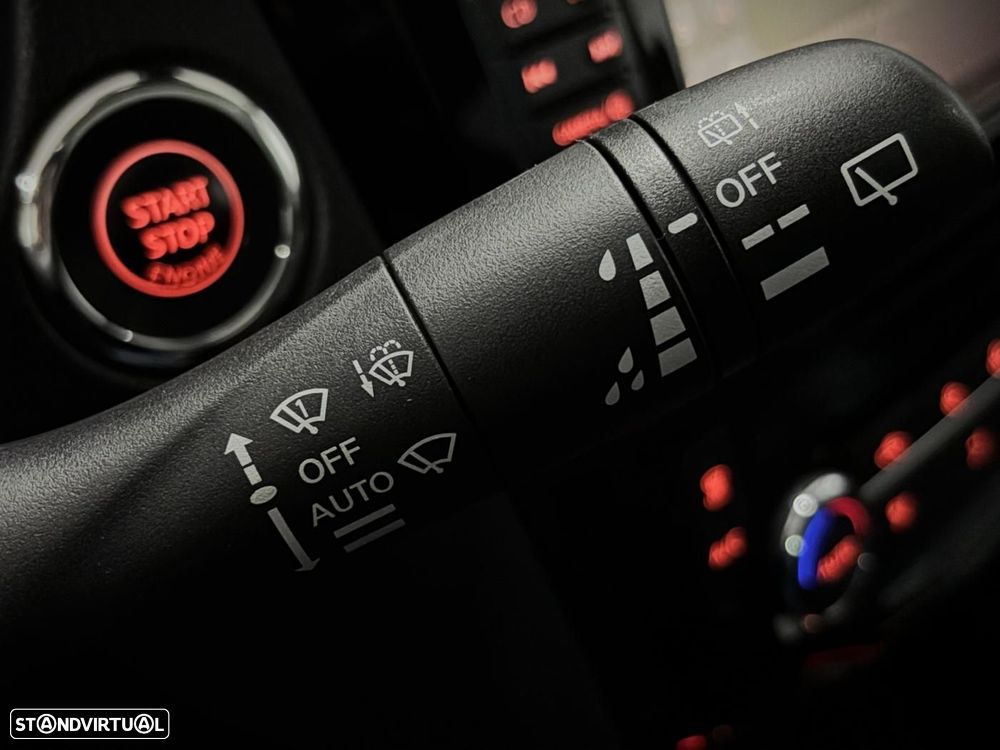 Nissan Qashqai 1.6 dCi Tekna Premium Pele S Alcantara Xtronic - 22