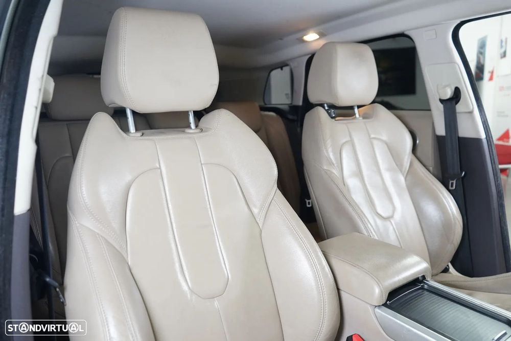 Land Rover Range Rover Evoque 2.2 eD4 Pure - 36