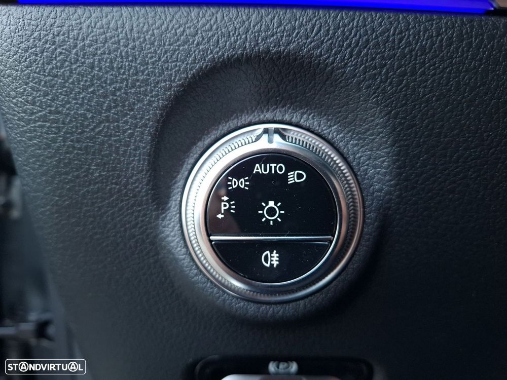 Mercedes-Benz C 300 de Avantgarde - 21