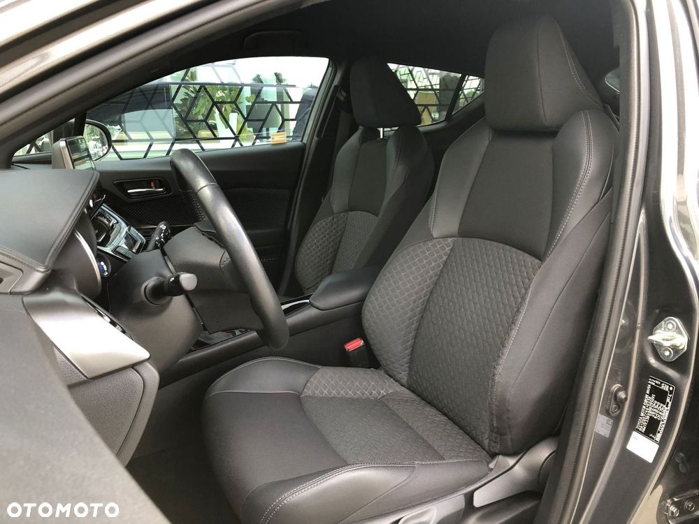 Toyota C-HR 1.8 Hybrid Style - 26