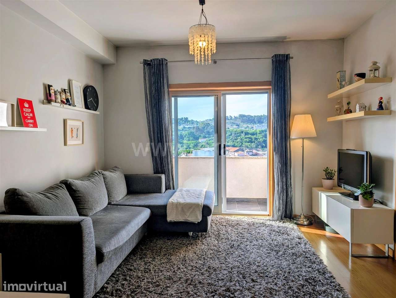 Apartamento T2 no Centro de Paredes - Grande imagem: 2/16