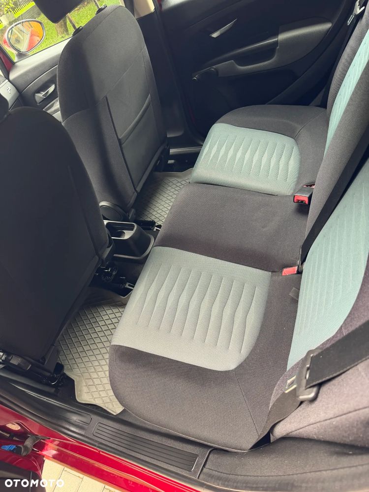Fiat Grande Punto - 16