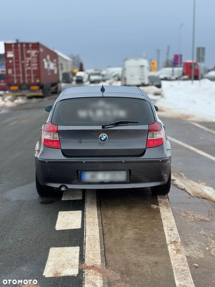 BMW Seria 1 118d - 5