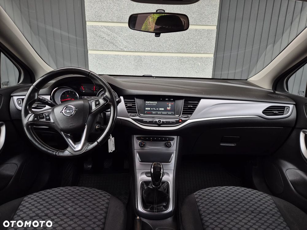 Opel Astra 1.4 T Enjoy - 7