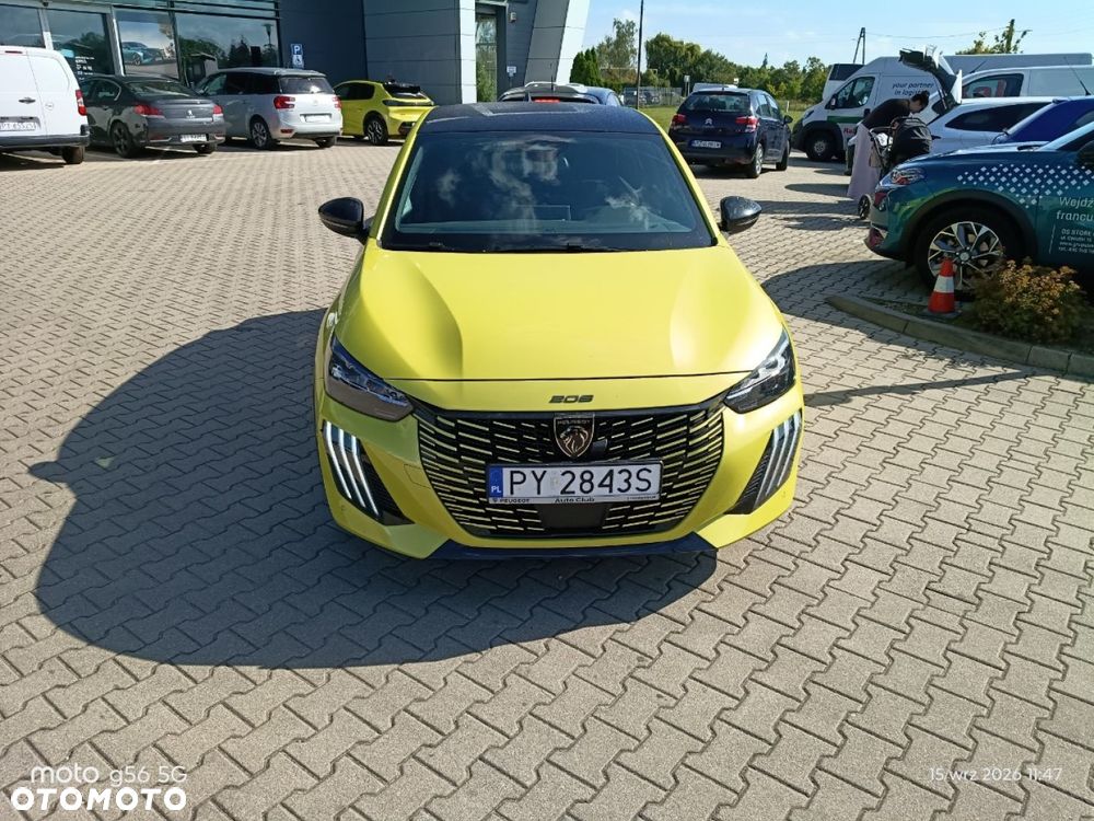 Peugeot 208 - 4