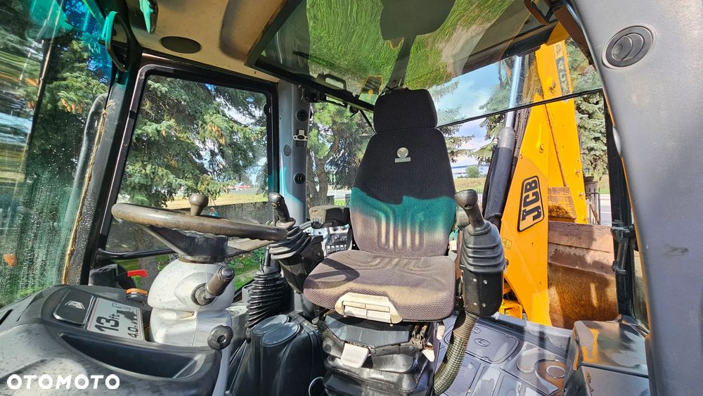 JCB 4 CX - 7