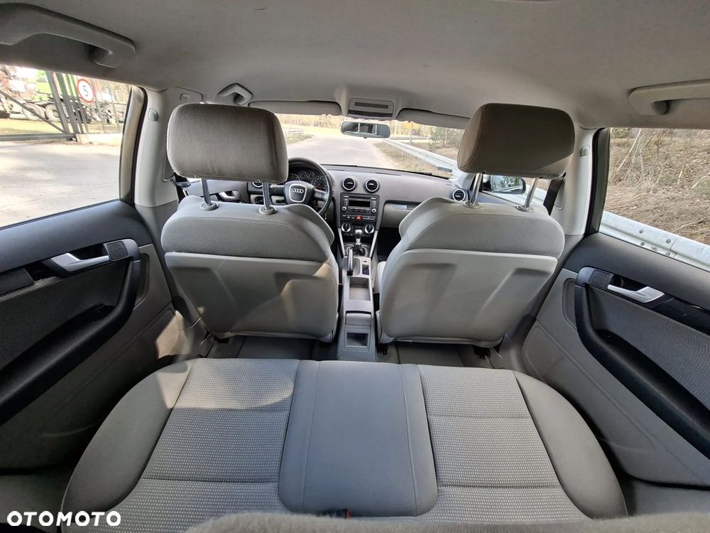 Audi A3 Sportback - 6