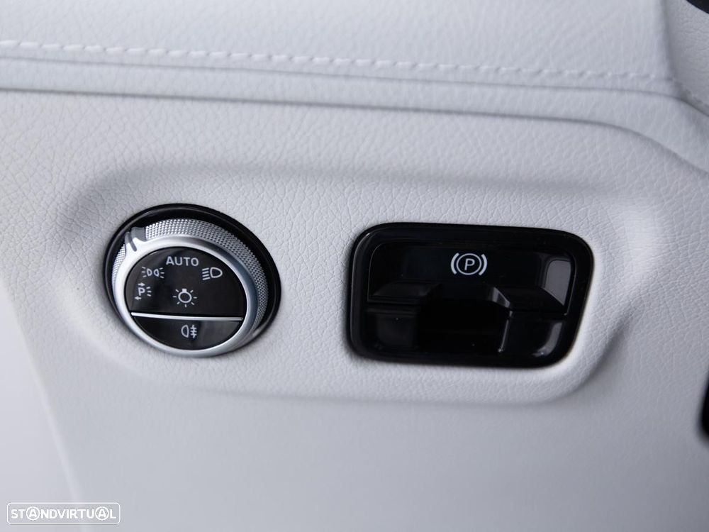 Mercedes-Benz EQE 43 AMG 4Matic - 26