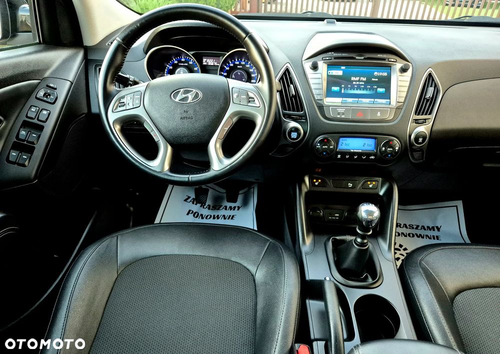 Hyundai ix35 blue 1.6 2WD Finale - 31