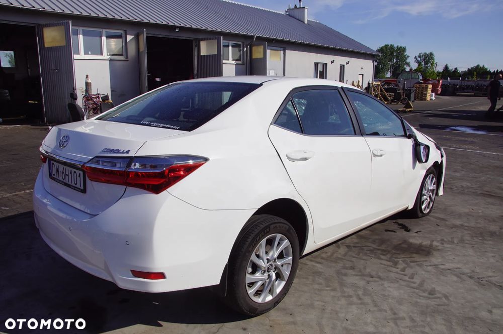 Auto na części - Toyota Corolla E16 XI Lift 1.6 Valvematic 132 KM 1ZR-FAE 3040020110 040 2016R Drzwi Szyby Klapa Zderzak Silnik Skrzynia Komputer Licznik Radio Konsola Moduł - 7