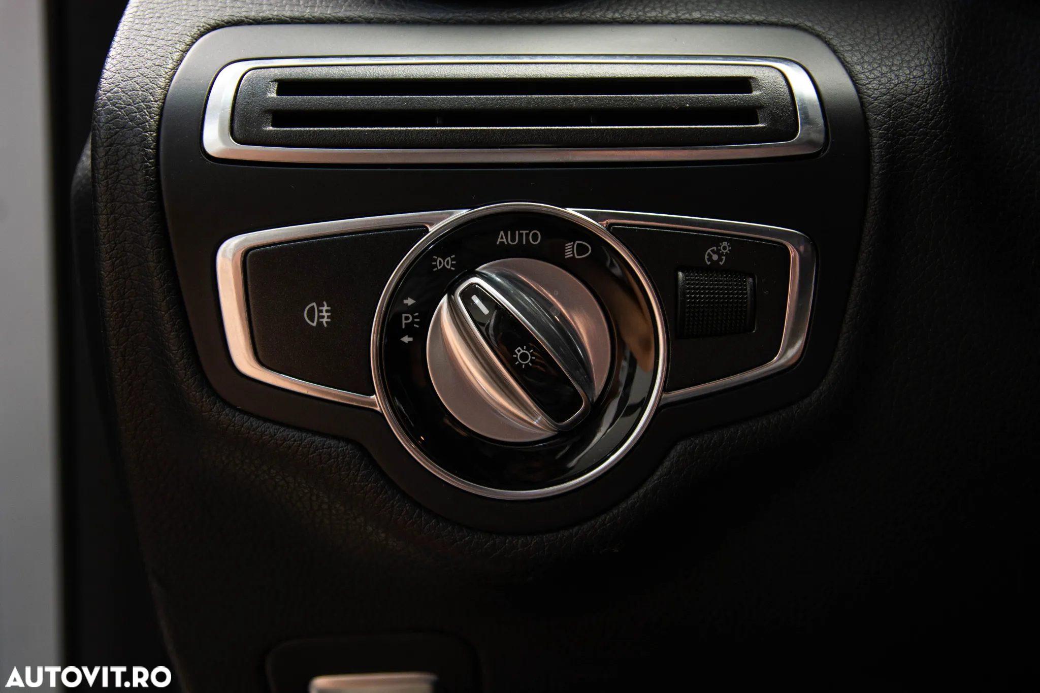 Mercedes-Benz C 220 (BlueTEC) d 7G-TRONIC Avantgarde - 26