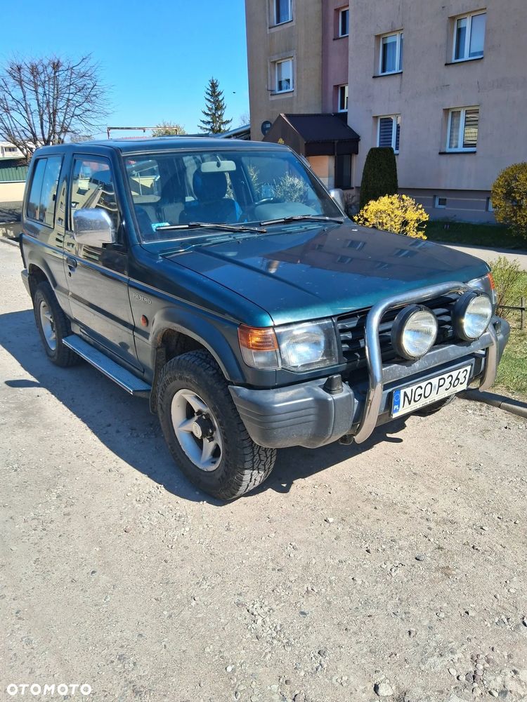 Mitsubishi Pajero 2.5 TD GLX - 1