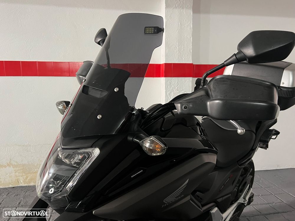 Honda NC750X Topcase - 12