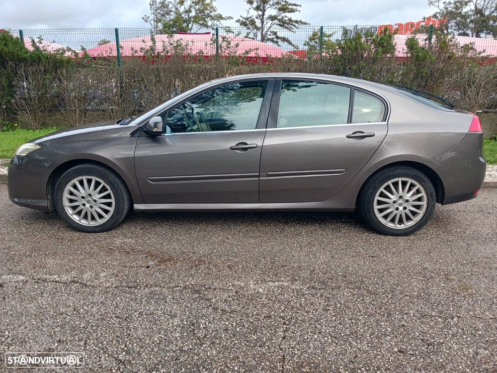 Renault Laguna 2.0 dCi Dynamique S - 16