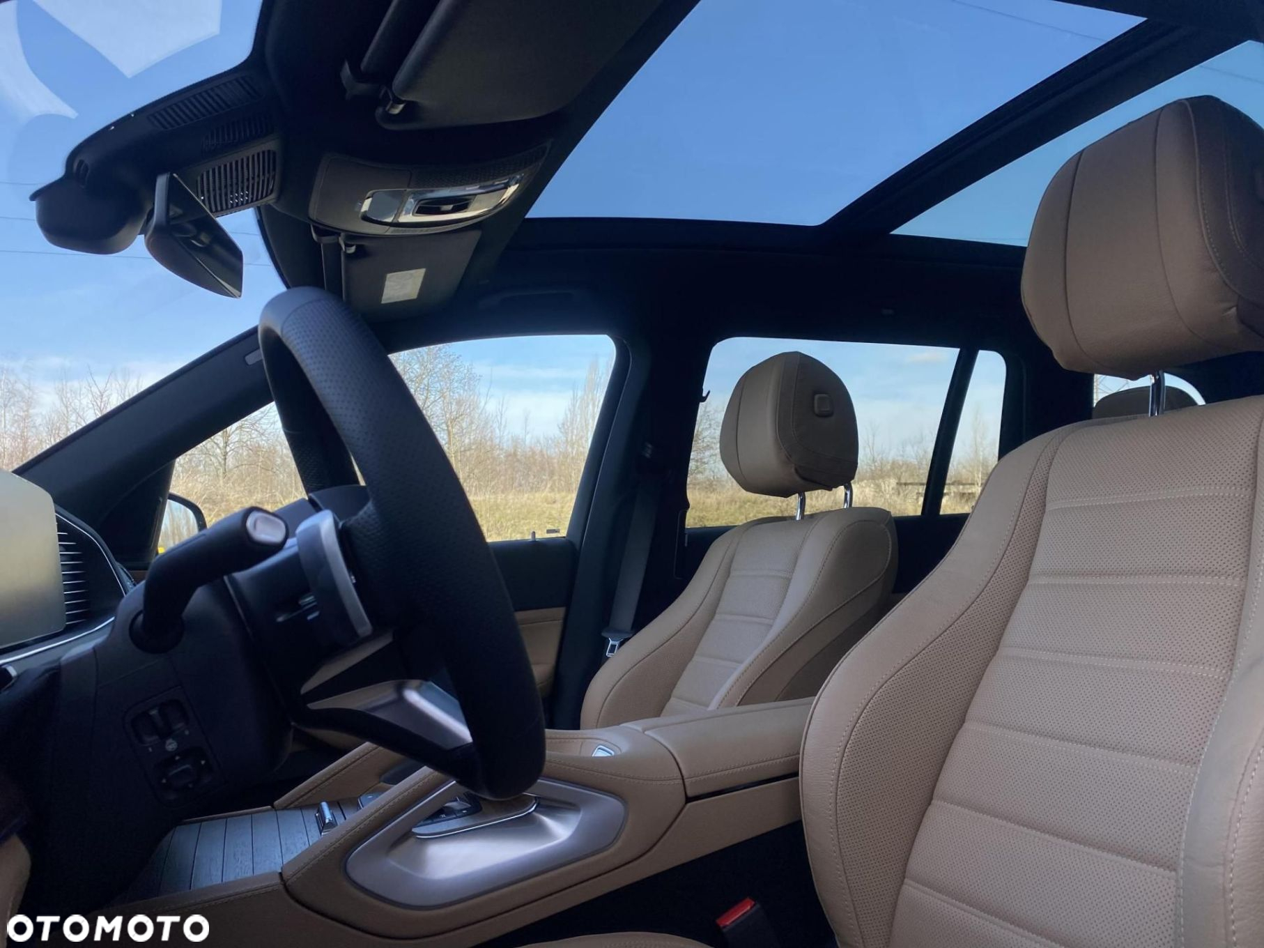 Mercedes-Benz GLS - 14