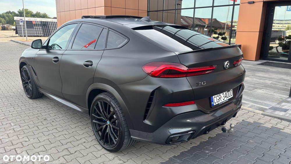 BMW X6 - 15