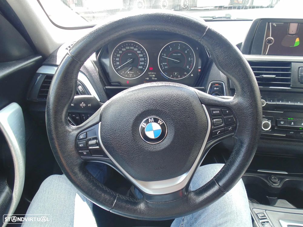 BMW 118 dA Line Sport - 29