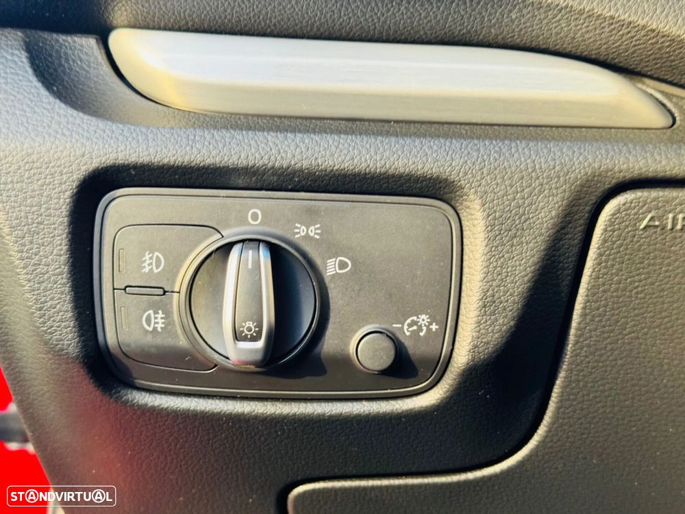 Audi A3 Sportback 2.0 TDI S-line - 26