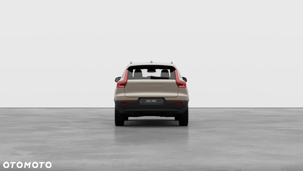Volvo XC 40 - 6