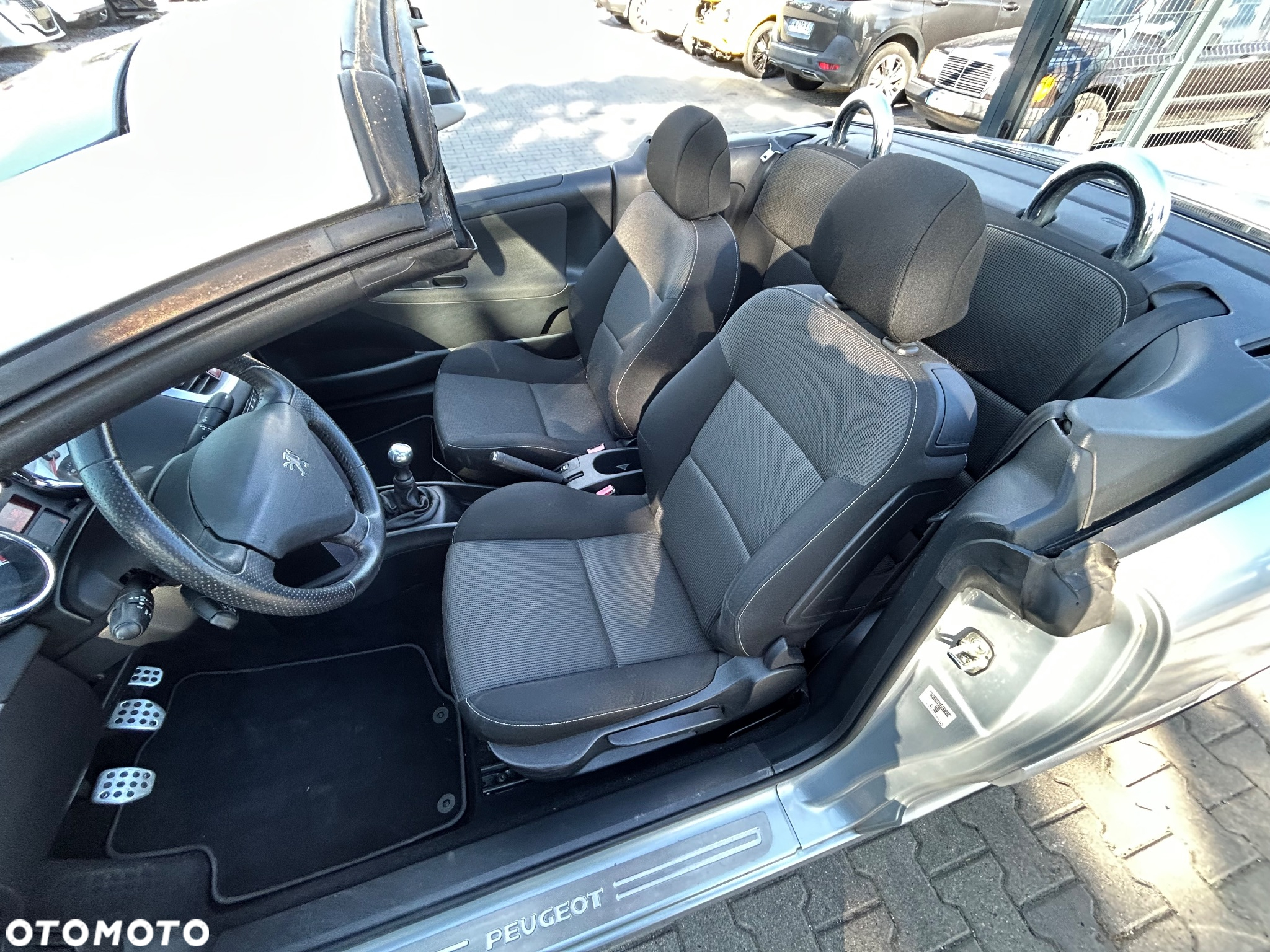Peugeot 207 - 10